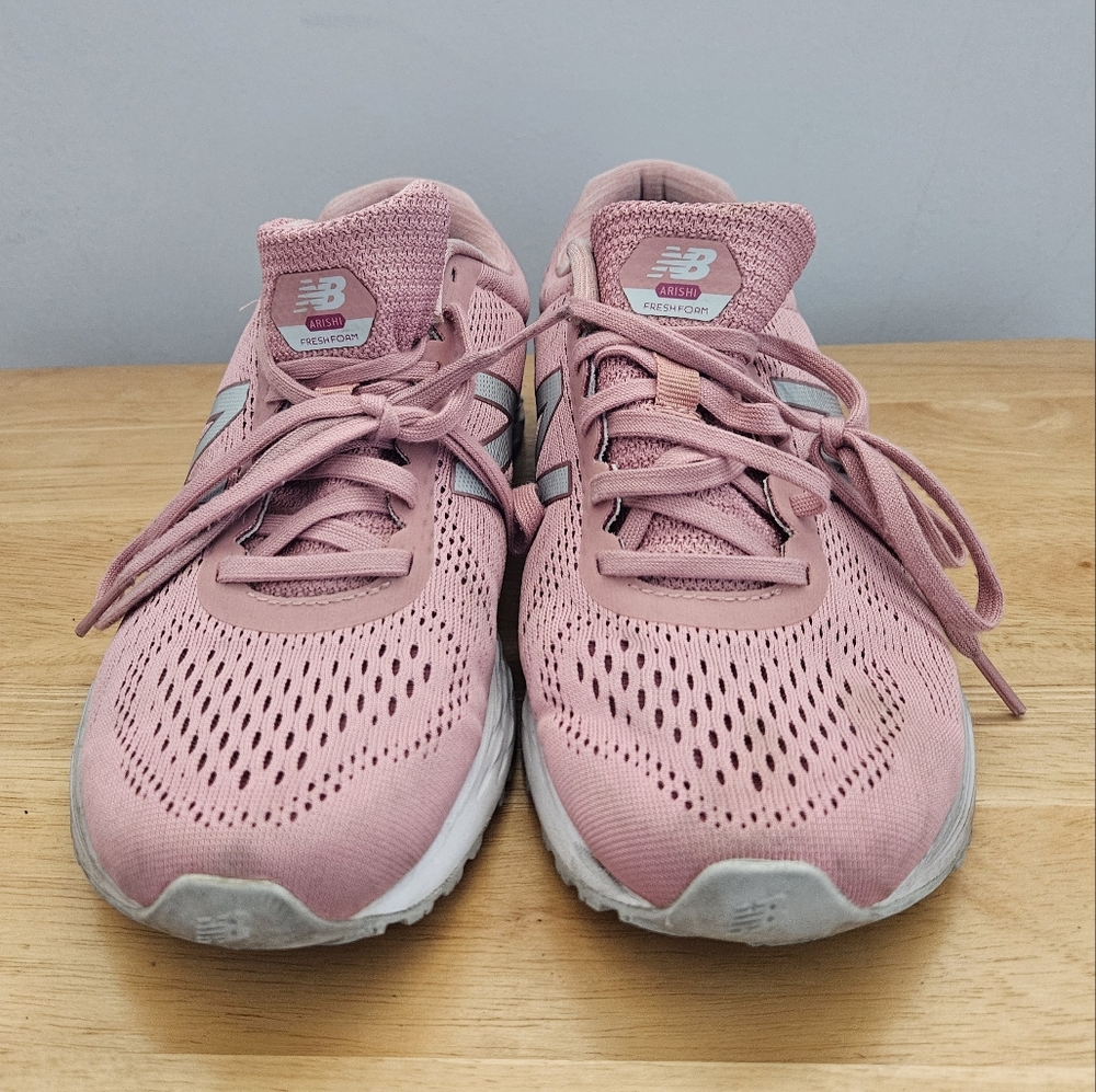 New Balance ARISHI Fresh Foam Dusted Peach Sneakers Running shoes  comfort 8.5